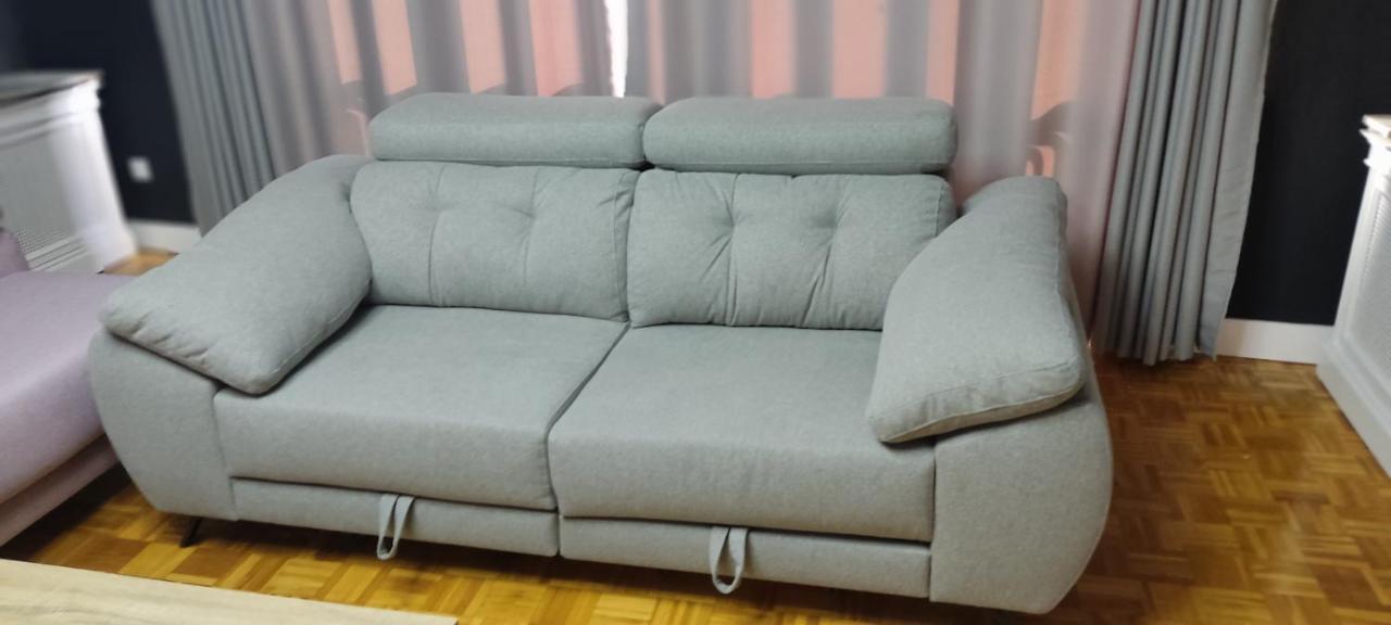 Centro Catedral Carrera 27, 1 Plaza De Aparcamiento Y Netflix Gratis *