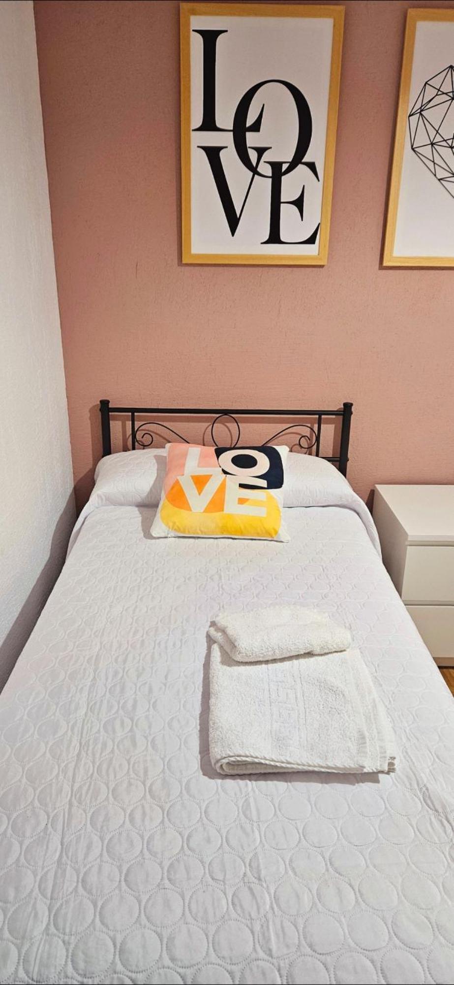 Centro Catedral Carrera 27, 1 Plaza De Aparcamiento Y Netflix Gratis Jaen
