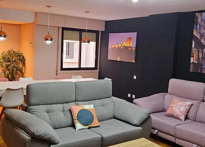 Centro Catedral Carrera 27, 1 Plaza De Aparcamiento Y Netflix Gratis