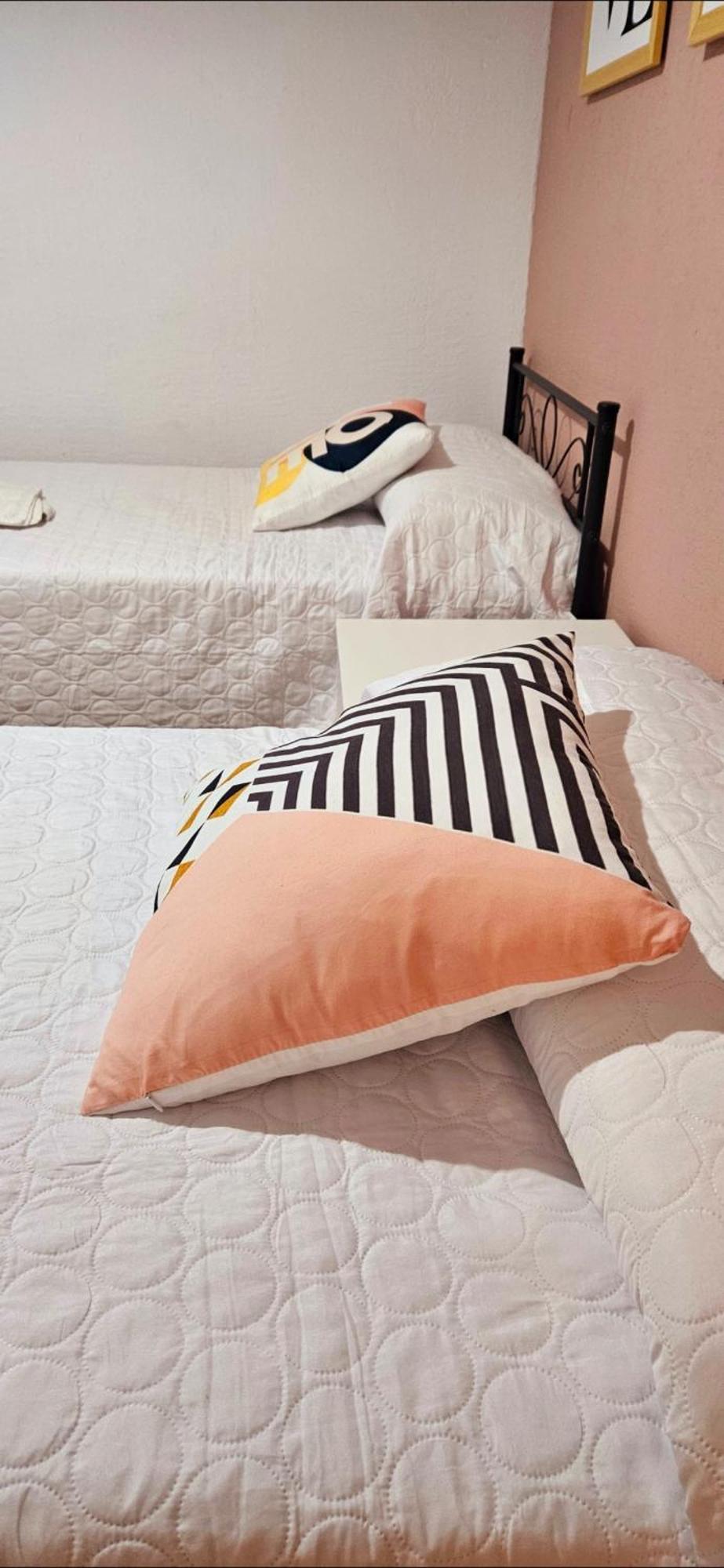 Centro Catedral Carrera 27, 1 Plaza De Aparcamiento Y Netflix Gratis Apartment Jaen